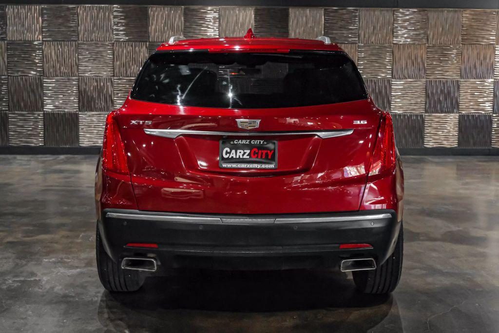 used 2019 Cadillac XT5 car, priced at $18,250