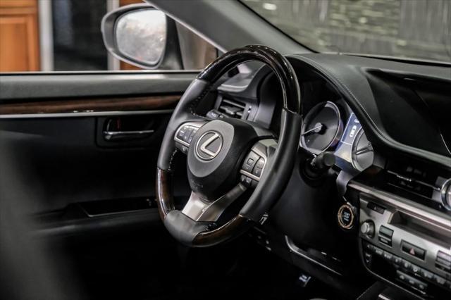 used 2017 Lexus ES 350 car, priced at $19,980