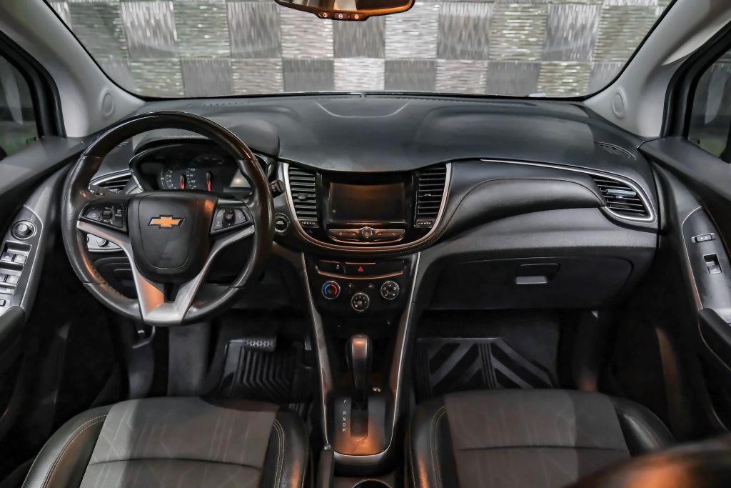 used 2022 Chevrolet Trax car, priced at $15,996
