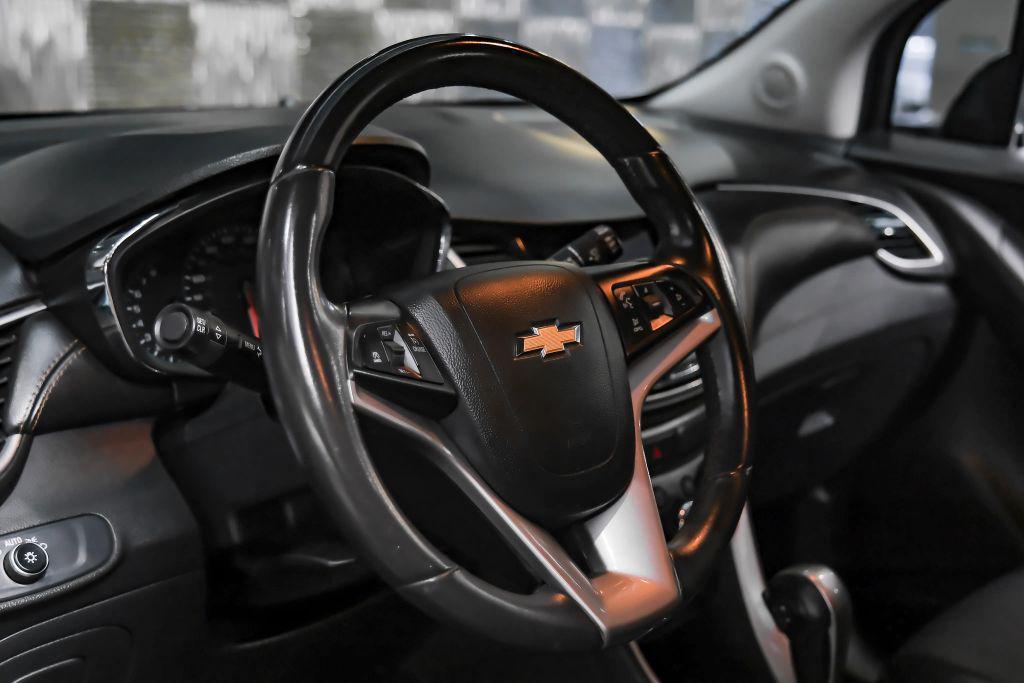 used 2022 Chevrolet Trax car, priced at $15,996