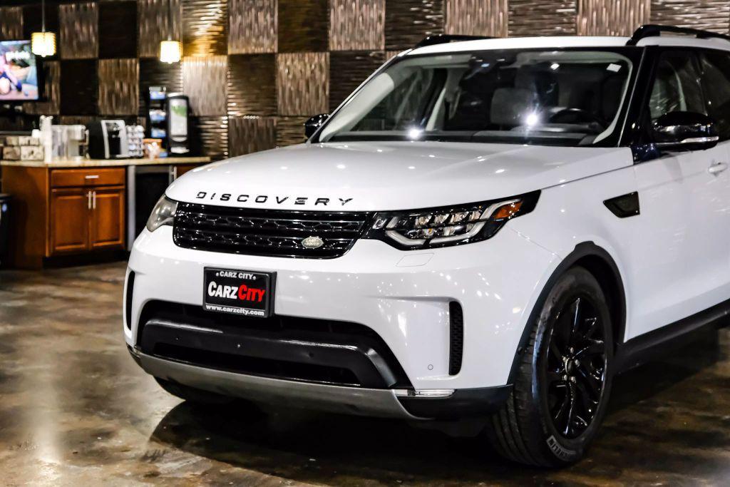 used 2017 Land Rover Discovery car, priced at $19,300