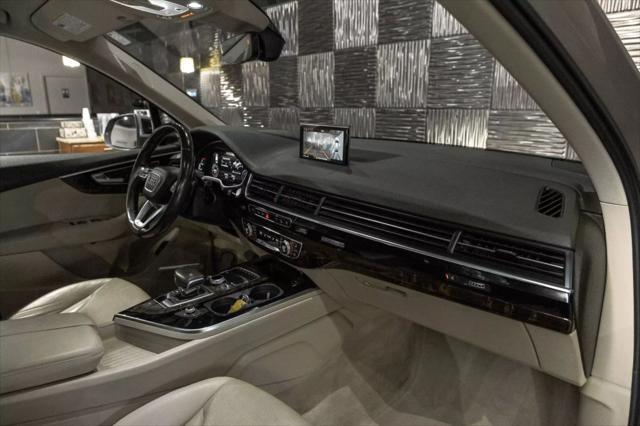 used 2017 Audi Q7 car, priced at $18,300