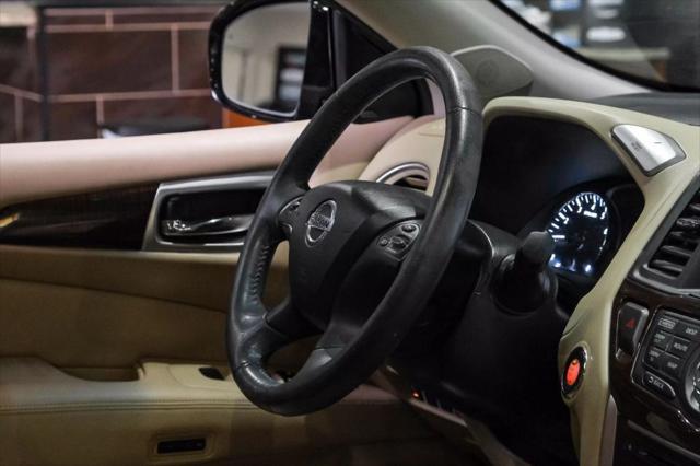 used 2016 Nissan Pathfinder car, priced at $17,996