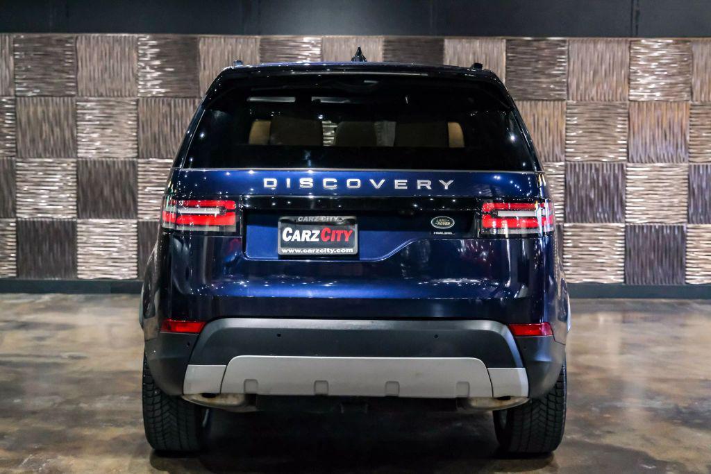 used 2019 Land Rover Discovery car, priced at $28,500