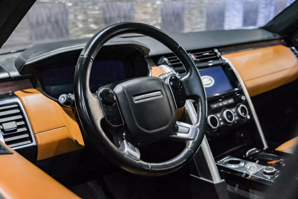 used 2019 Land Rover Discovery car, priced at $28,500