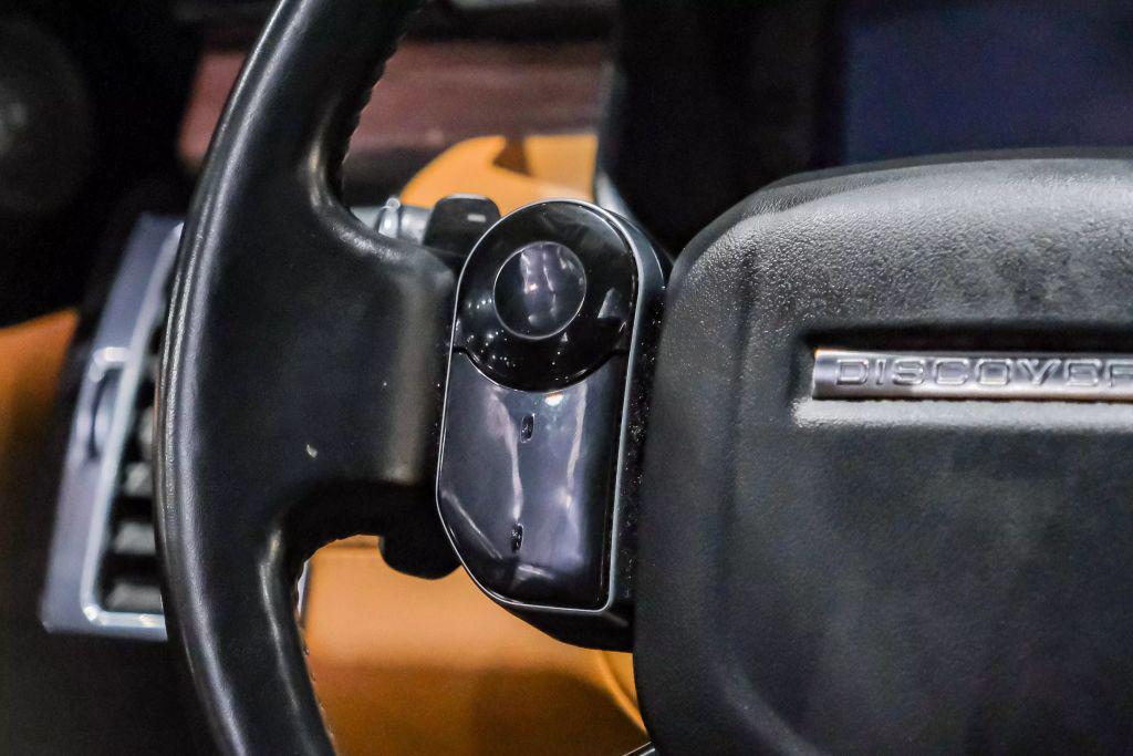 used 2019 Land Rover Discovery car, priced at $28,500
