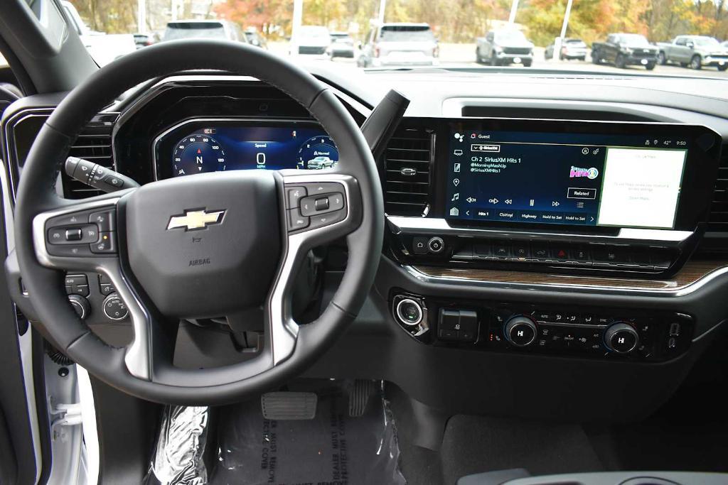 new 2025 Chevrolet Silverado 1500 car, priced at $47,895