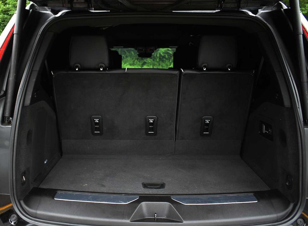 used 2023 Cadillac Escalade car, priced at $78,477