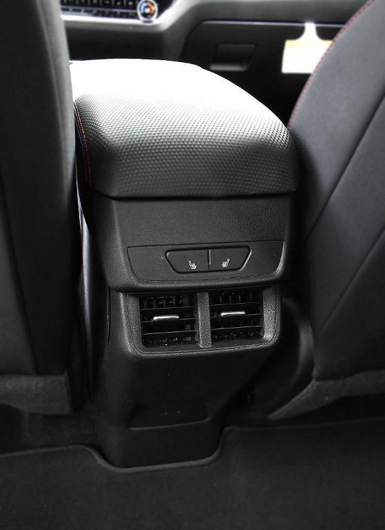 used 2025 Chevrolet Equinox car, priced at $34,877