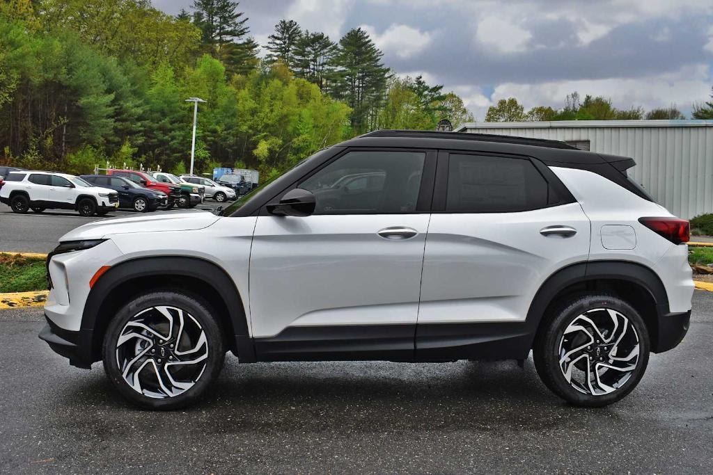 new 2025 Chevrolet TrailBlazer car, priced at $32,420