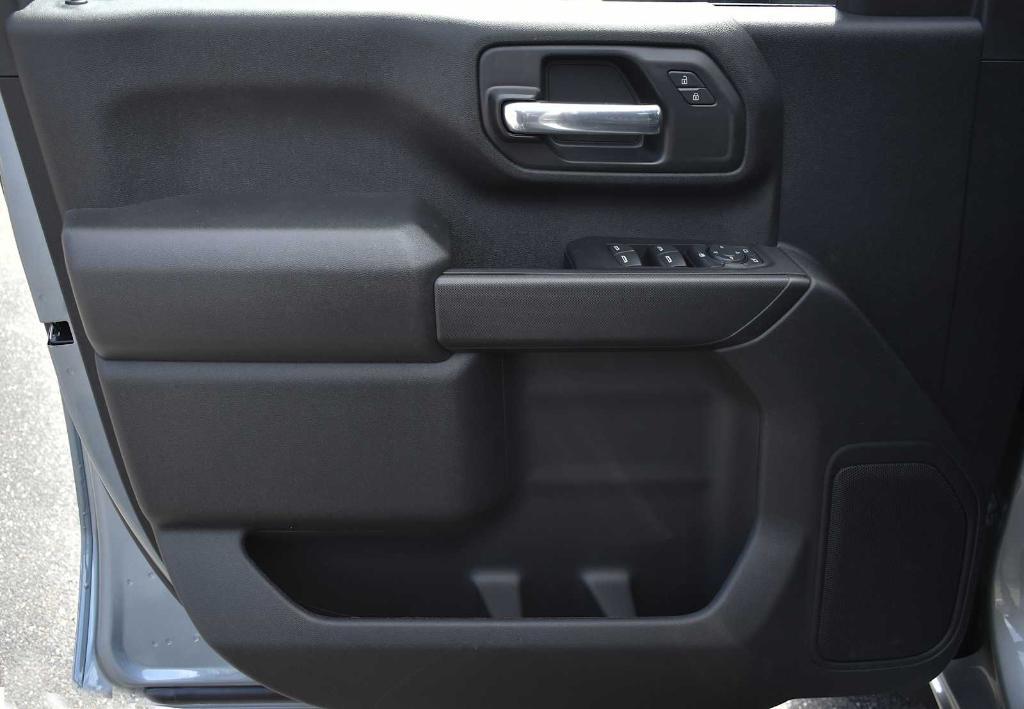 new 2025 Chevrolet Silverado 3500 car, priced at $51,955