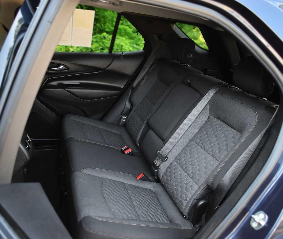 used 2018 Chevrolet Equinox car, priced at $13,877