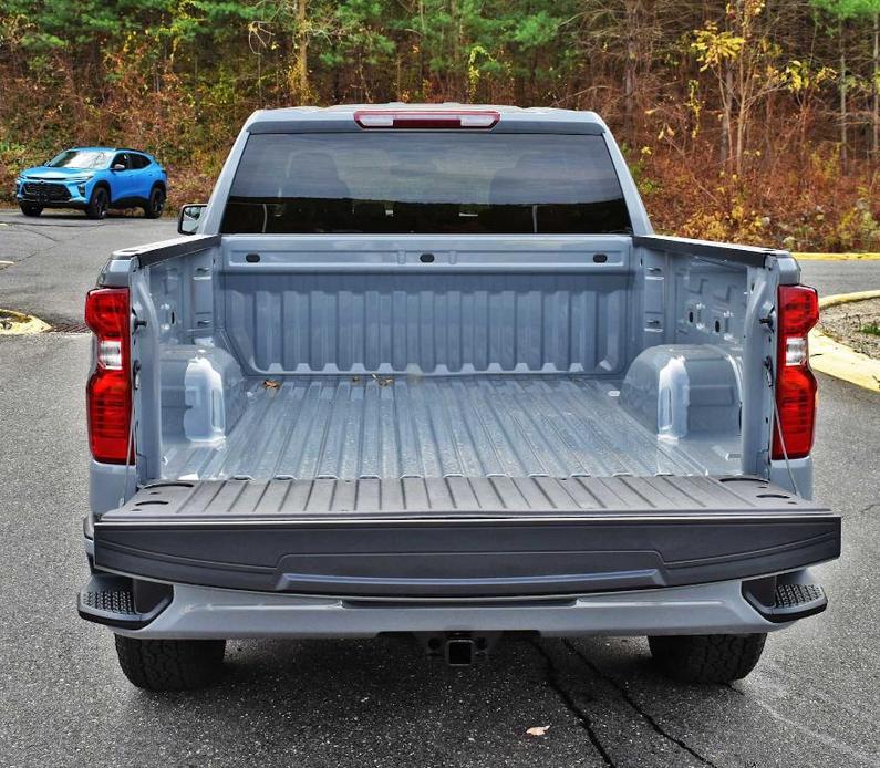 new 2025 Chevrolet Silverado 1500 car, priced at $44,305