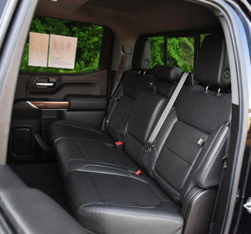 used 2021 Chevrolet Silverado 1500 car, priced at $41,877
