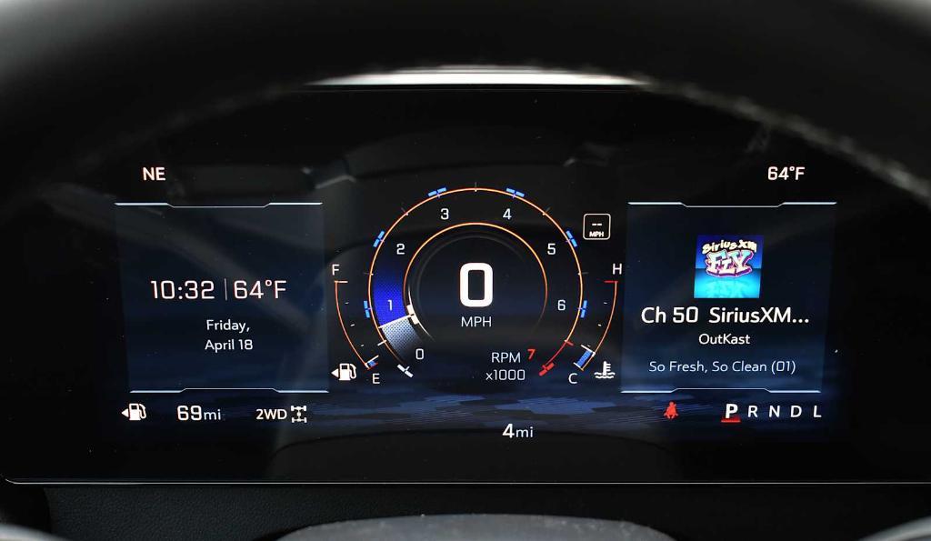 new 2025 Chevrolet Traverse car, priced at $42,345