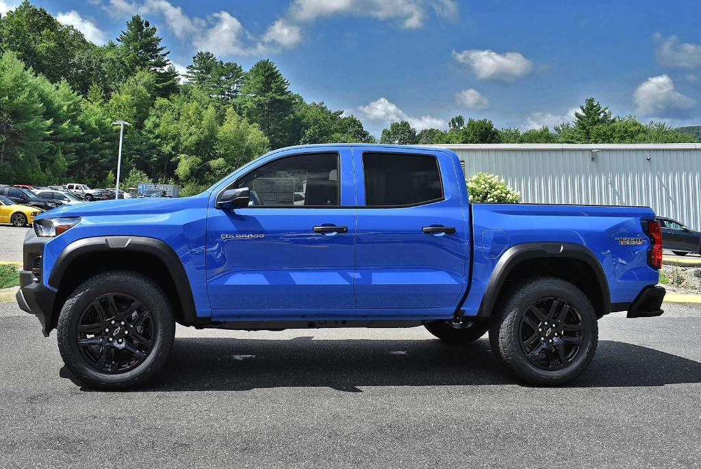 new 2025 Chevrolet Colorado car, priced at $41,990