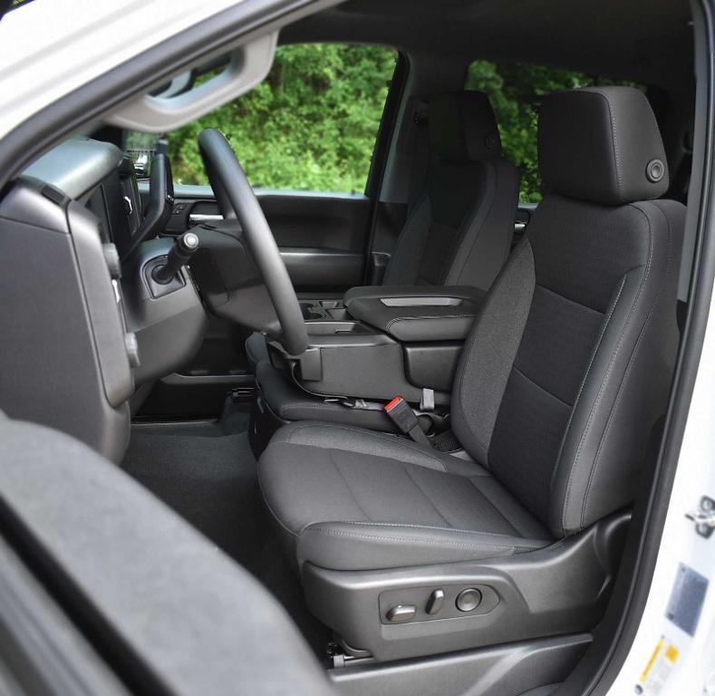 new 2025 Chevrolet Silverado 2500 car, priced at $53,940