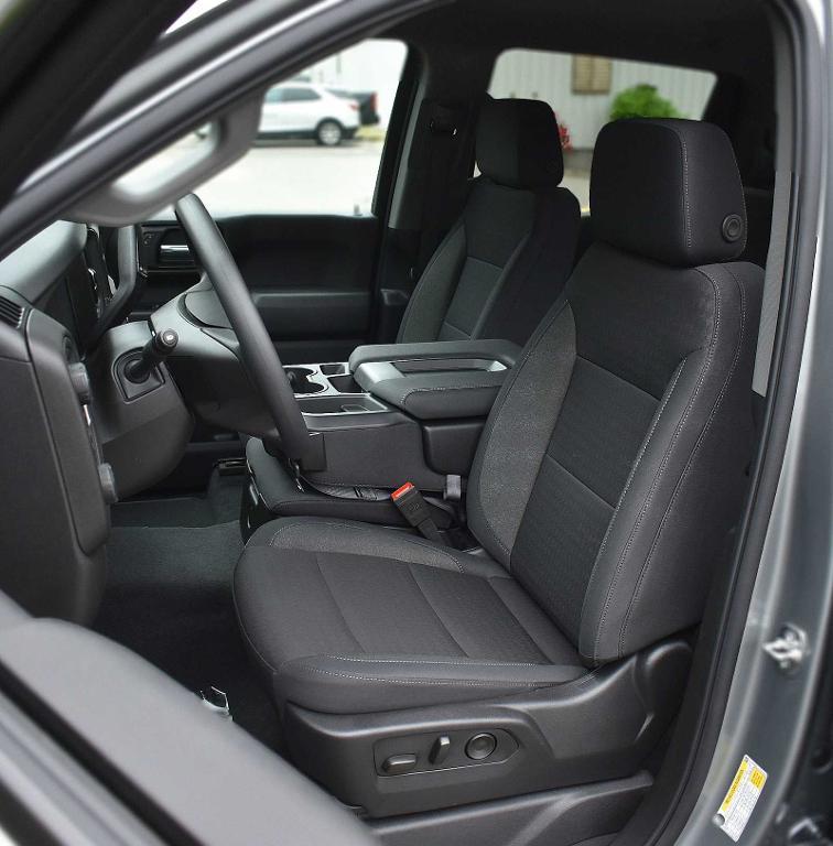 new 2025 Chevrolet Silverado 1500 car, priced at $47,460