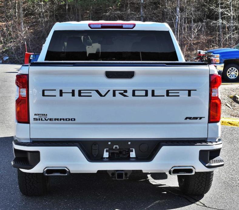 new 2024 Chevrolet Silverado 1500 car, priced at $52,895