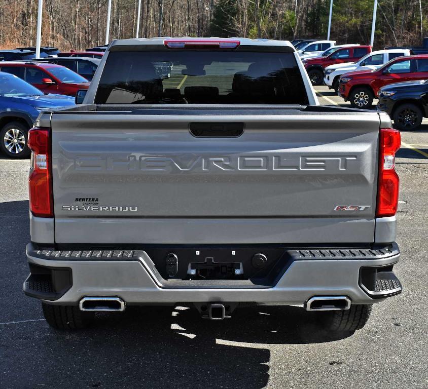 used 2024 Chevrolet Silverado 1500 car, priced at $50,877