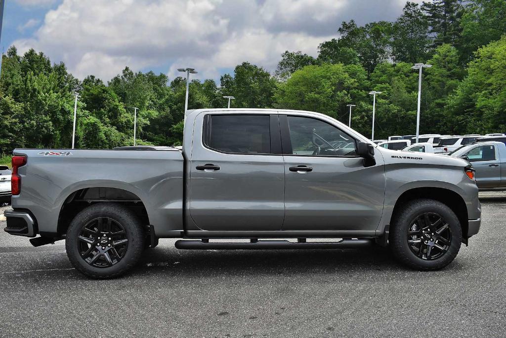 new 2025 Chevrolet Silverado 1500 car, priced at $48,990