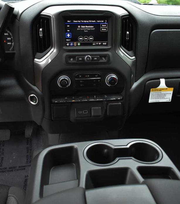 new 2024 Chevrolet Silverado 1500 car, priced at $49,392