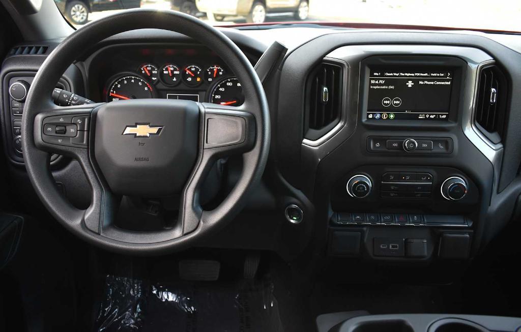 new 2025 Chevrolet Silverado 1500 car, priced at $46,930