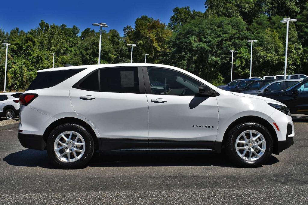 used 2022 Chevrolet Equinox car, priced at $21,877