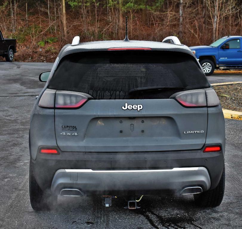 used 2020 Jeep Cherokee car, priced at $21,877