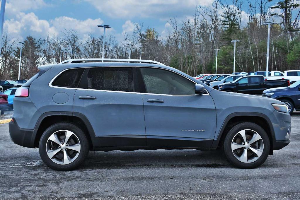 used 2020 Jeep Cherokee car, priced at $21,877