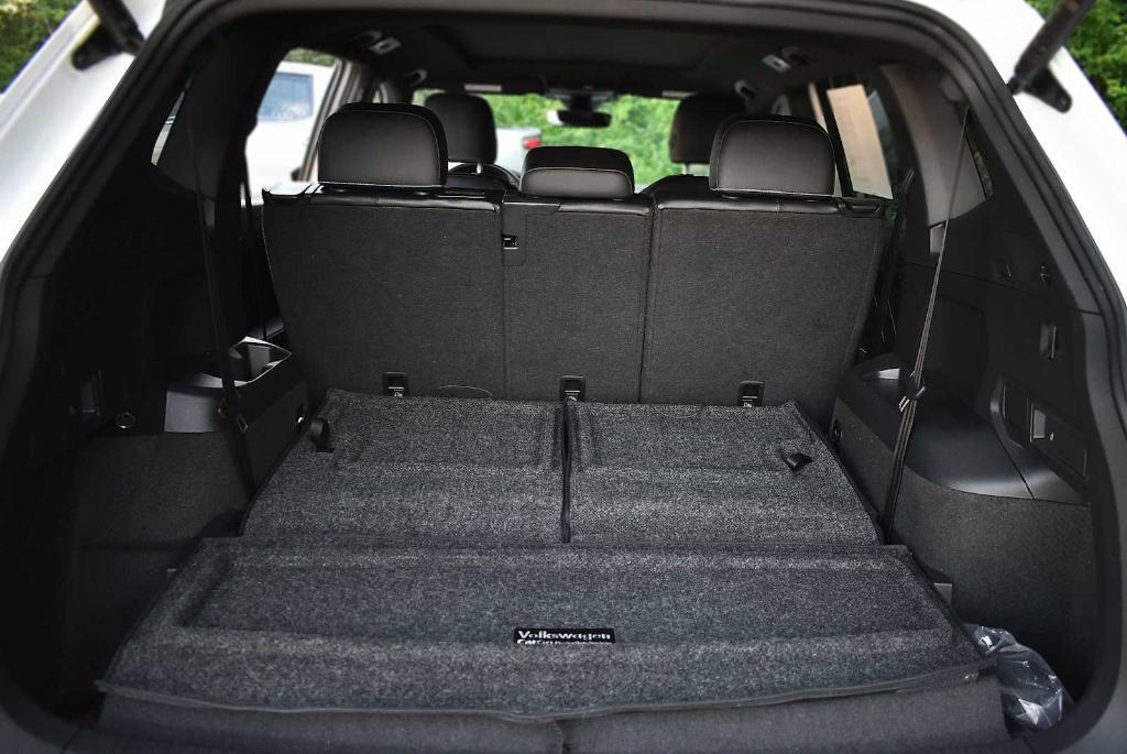 used 2024 Volkswagen Tiguan car, priced at $28,777