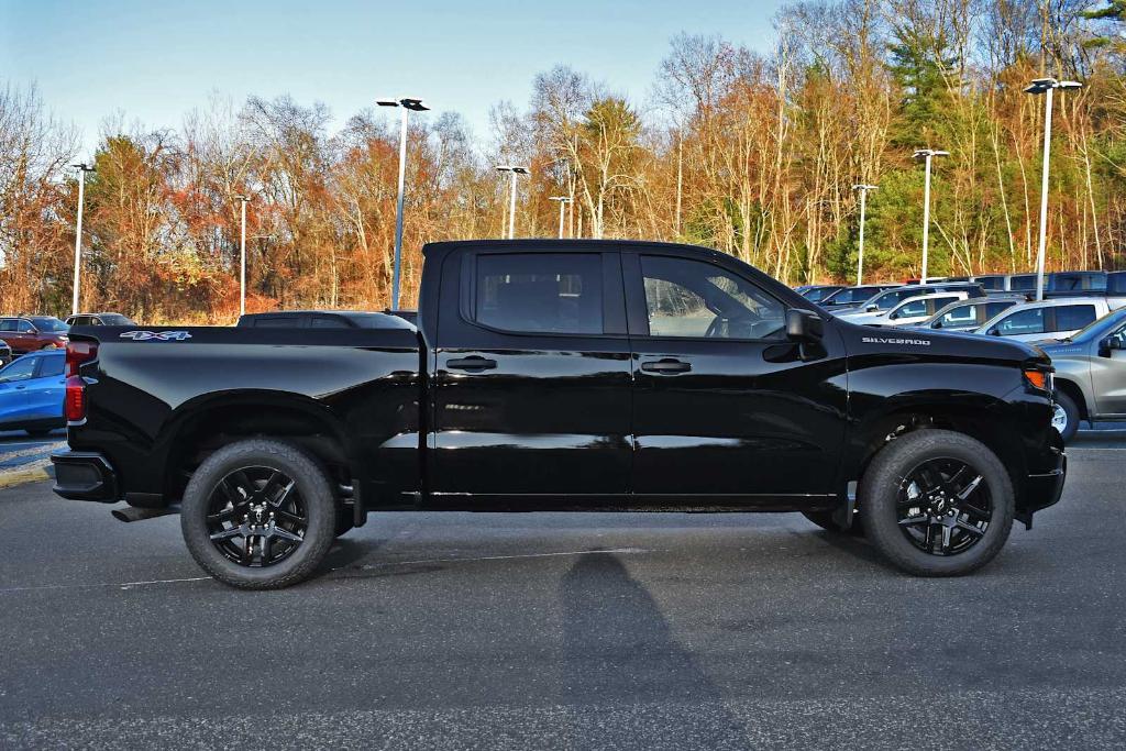 new 2025 Chevrolet Silverado 1500 car, priced at $47,930