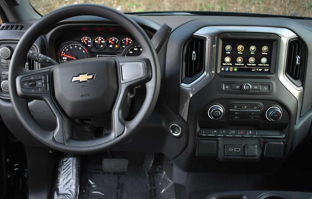 new 2025 Chevrolet Silverado 1500 car, priced at $47,930