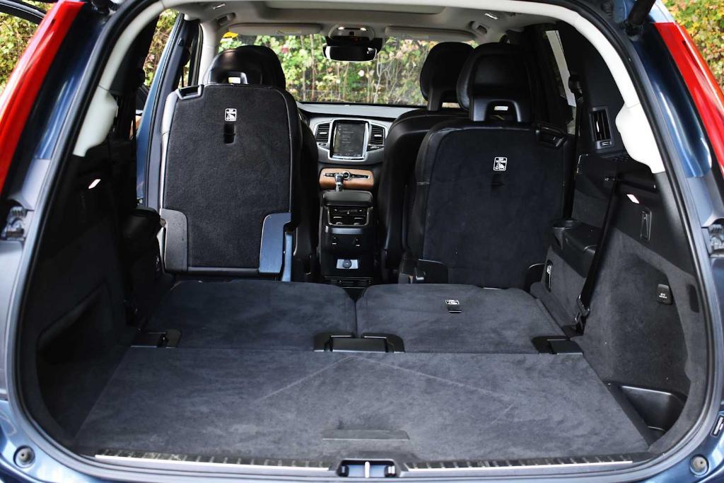 used 2021 Volvo XC90 car, priced at $31,877