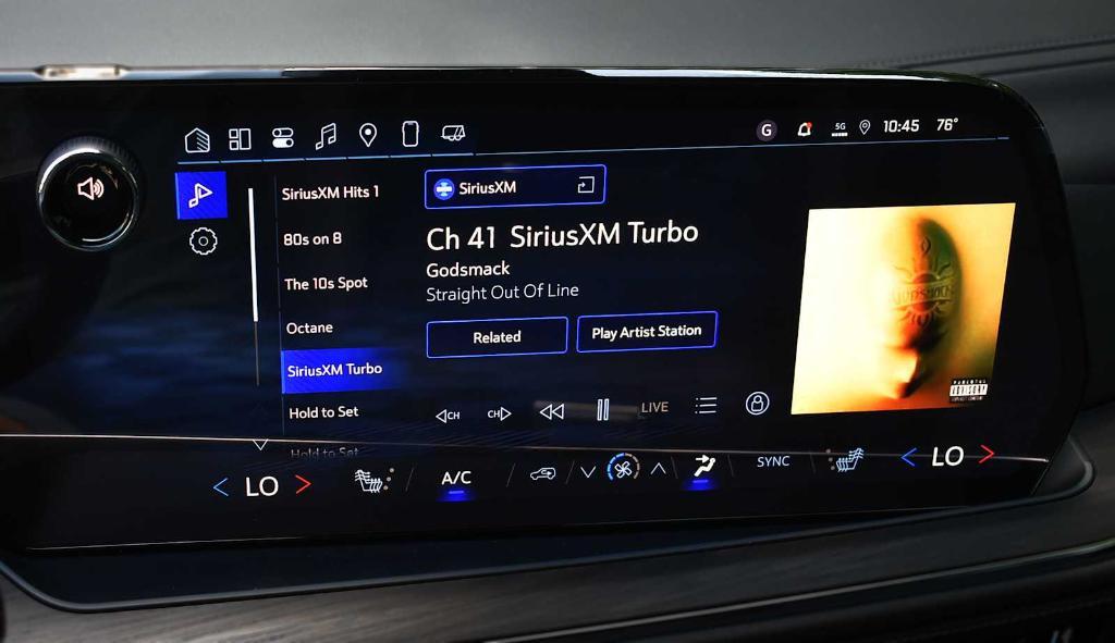 new 2025 Chevrolet Suburban car, priced at $72,470