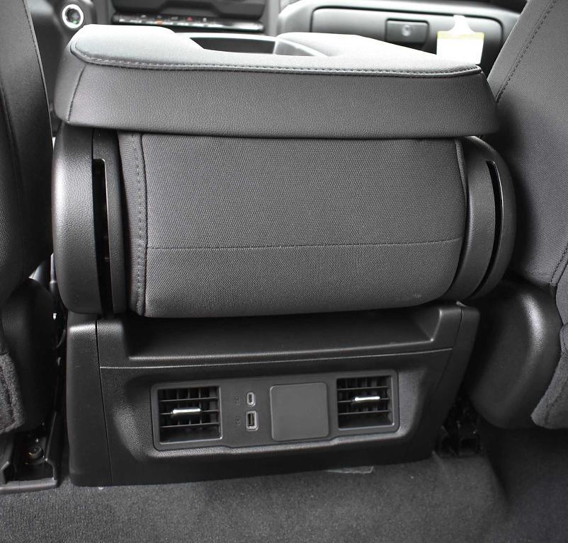 new 2025 Chevrolet Silverado 1500 car, priced at $45,990
