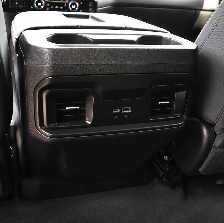 used 2022 Chevrolet Silverado 1500 car, priced at $43,877