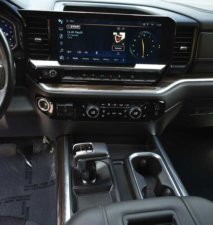 used 2022 Chevrolet Silverado 1500 car, priced at $43,877