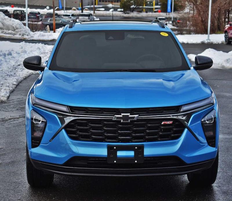 new 2025 Chevrolet Trax car, priced at $26,420