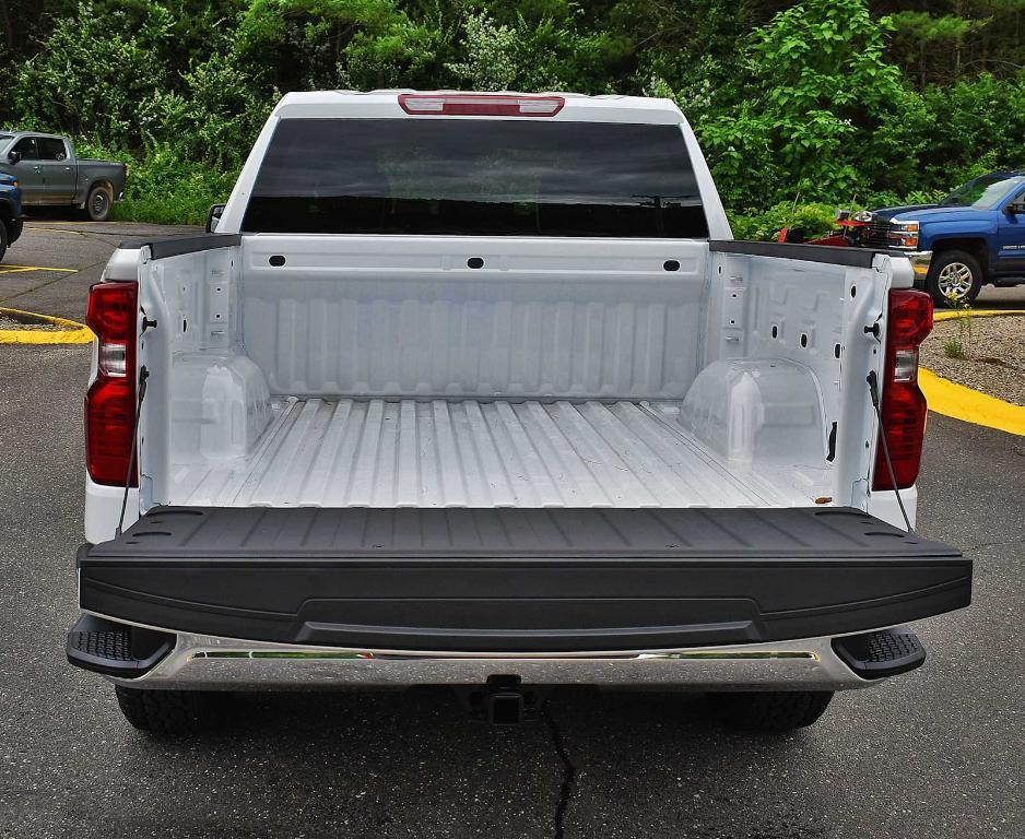 new 2025 Chevrolet Silverado 1500 car, priced at $49,995