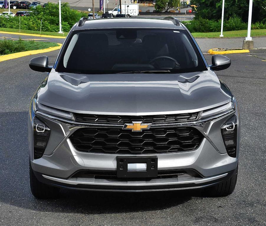 used 2024 Chevrolet Trax car, priced at $21,877