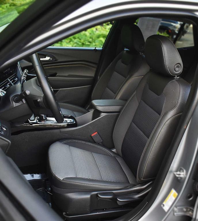 used 2024 Chevrolet Trax car, priced at $21,877