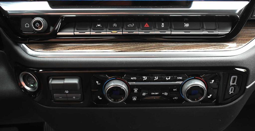 new 2025 Chevrolet Silverado 1500 car, priced at $49,995