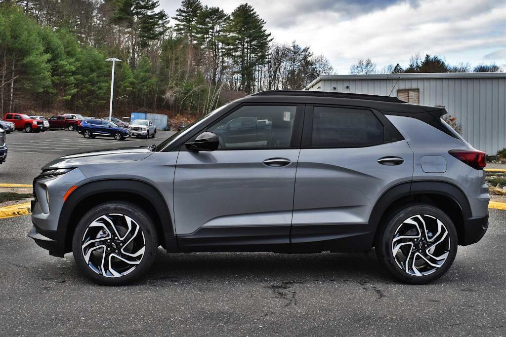 new 2025 Chevrolet TrailBlazer car, priced at $33,275