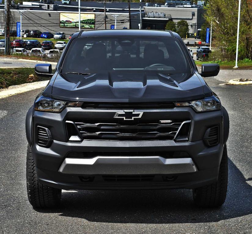 new 2025 Chevrolet Colorado car, priced at $42,565