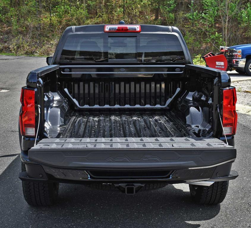 new 2025 Chevrolet Colorado car, priced at $42,565