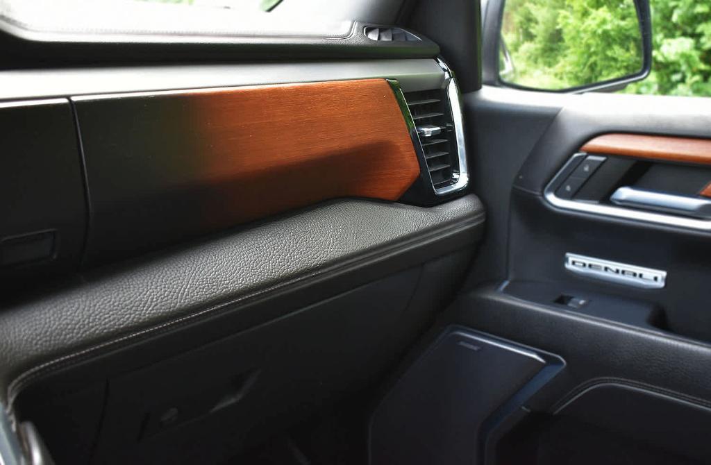 used 2022 GMC Sierra 1500 car, priced at $49,877