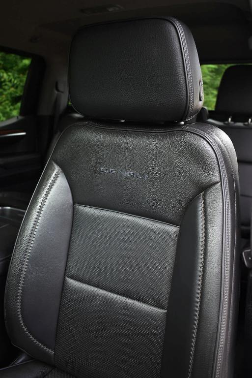 used 2022 GMC Sierra 1500 car, priced at $49,877