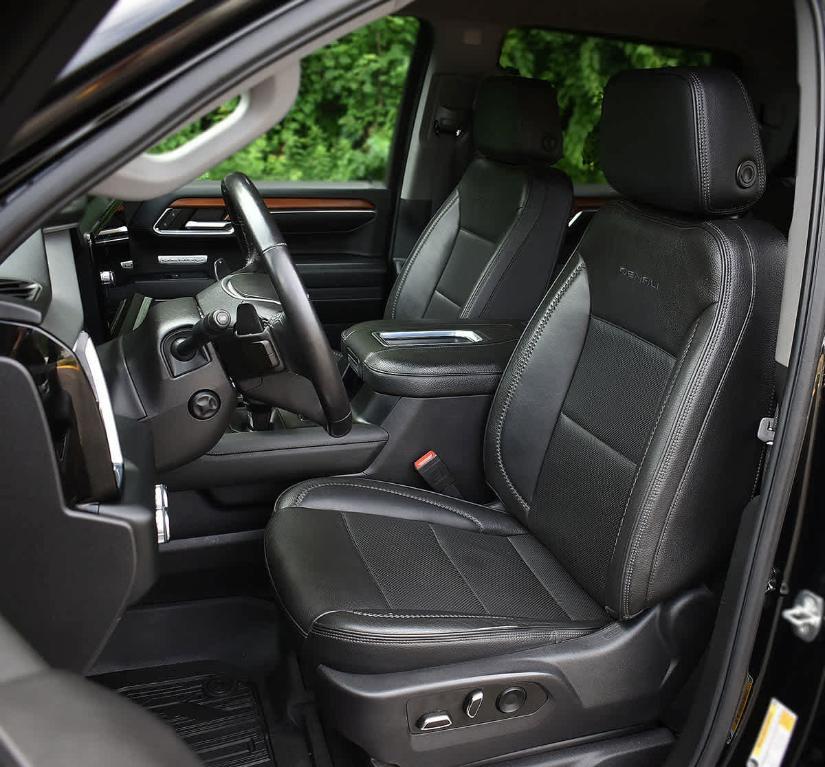 used 2022 GMC Sierra 1500 car, priced at $49,877