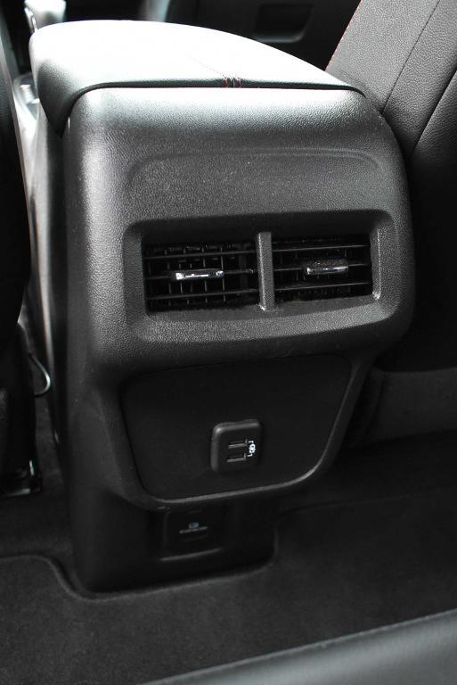 used 2024 Chevrolet Equinox car